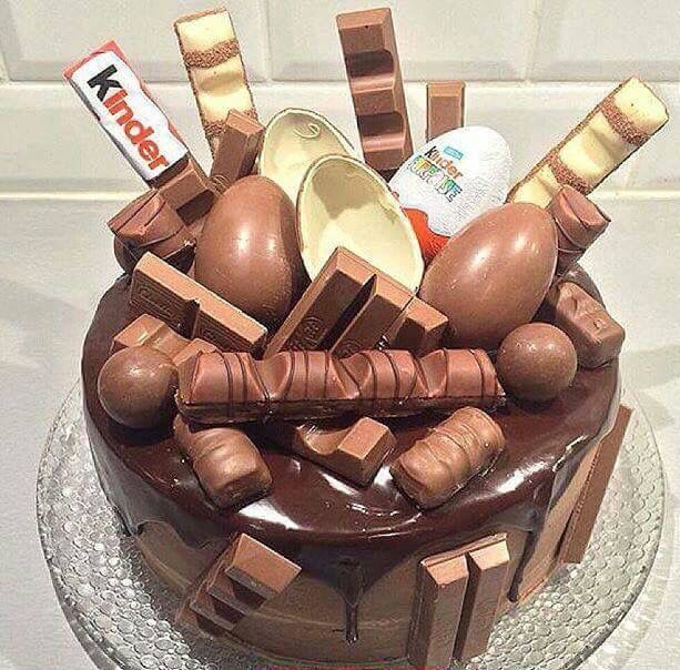 //restaurantejarana.com/wp-content/uploads/2024/02/brownie-y-kit-kat.jpg